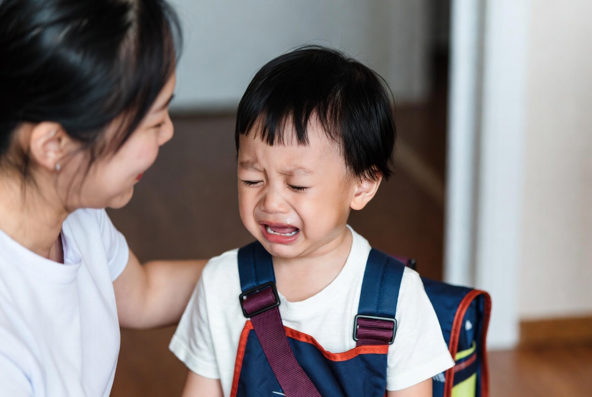 Votre enfant refuse d’aller à l’école ? Que faire ?